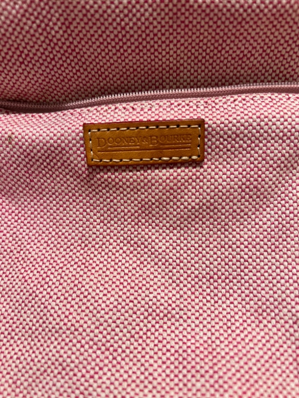 Dooney & Bourke Pink Canvas Heart Logo Tote Bag Leather Trim Anniversary Style - Picture 4 of 16